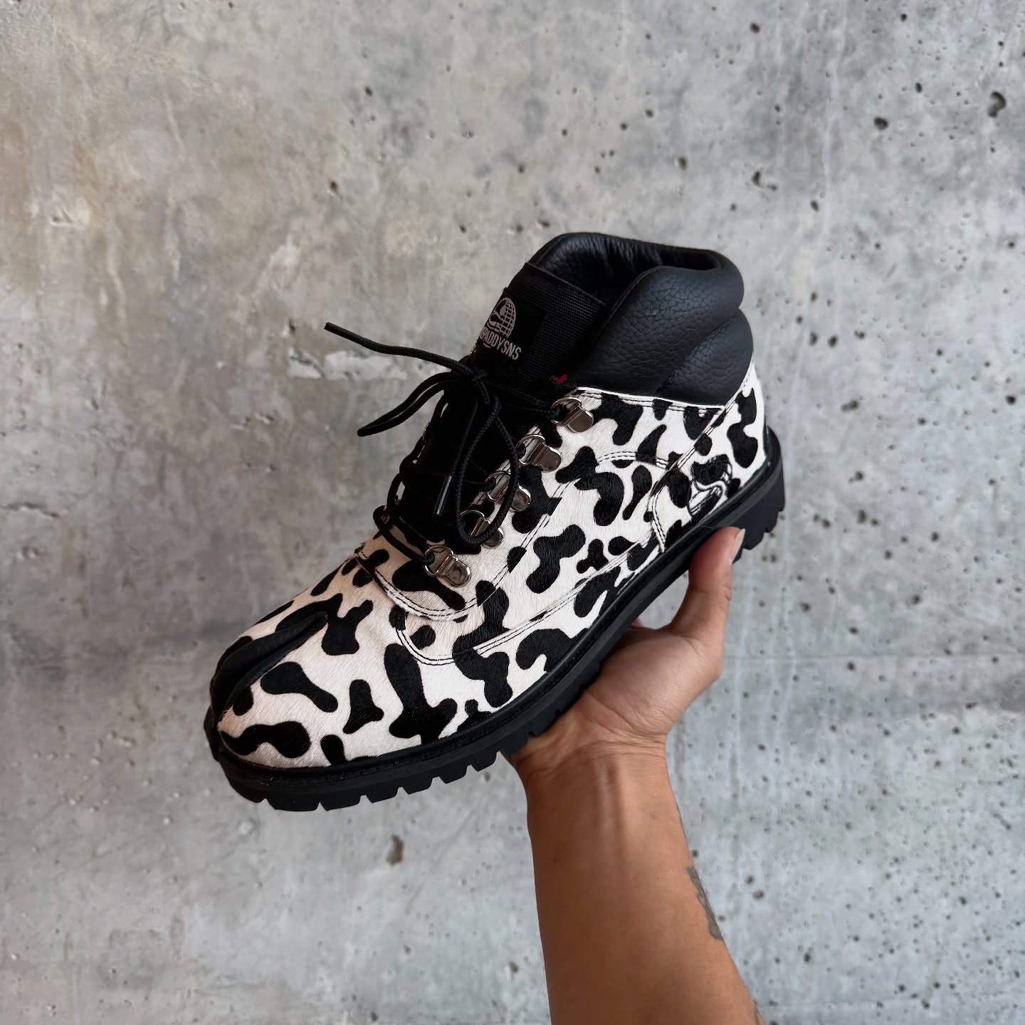 Big boot SZN - Image 2