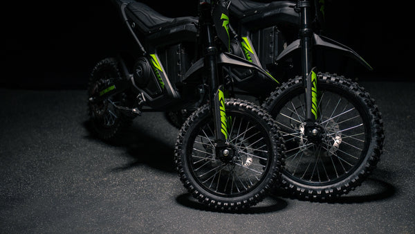 RAWRR MANTIS MINI R & R17 | 72V 20AH 4.5KW | Kids Electric Dirt Bike - Image 3