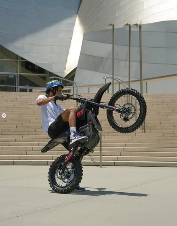 Strike Shadow SV2 72 volt by Throne Cycles | 72V 7kW 25ah | NEW Electric Pit Bike - Image 4