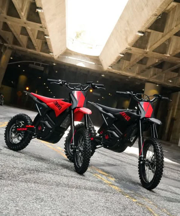 Strike Shadow SX by Throne Cycles | 60V 5kW 27ah | Electric Dirt Bike for Kids - Image 4