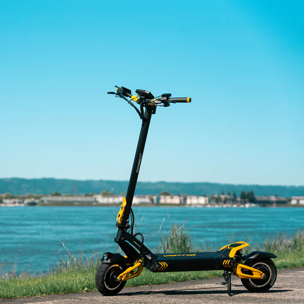 VSETT 10+ Electric Scooter | Long Range & High Performance - Image 2