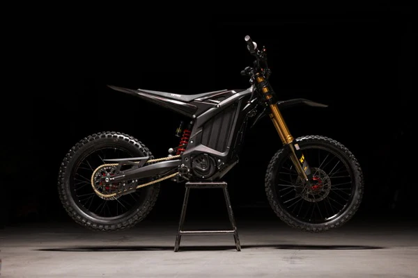 Vetra Blazer | 72V 55AH 20KW 65MPH+ | Electric Dirt Bike