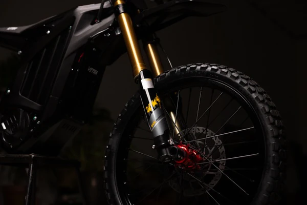 Vetra Blazer | 72V 55AH 20KW 65MPH+ | Electric Dirt Bike - Image 3